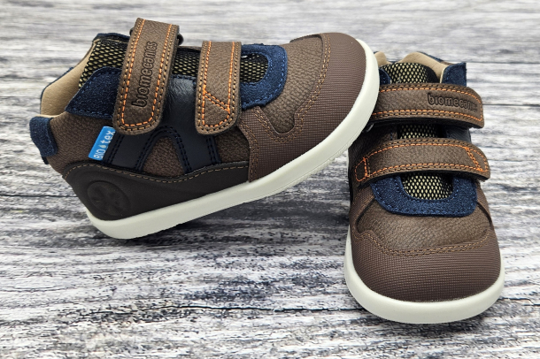 BIOMECANICS - celoroční barefootové boty CHOCO