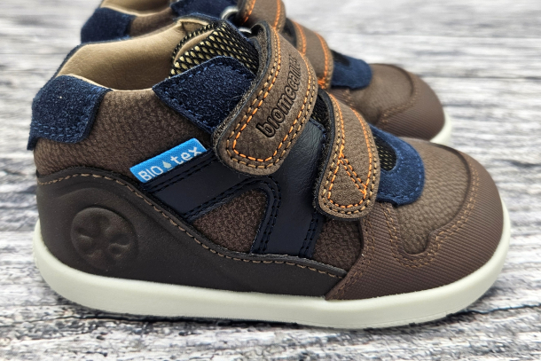 BIOMECANICS - celoroční barefootové boty CHOCO