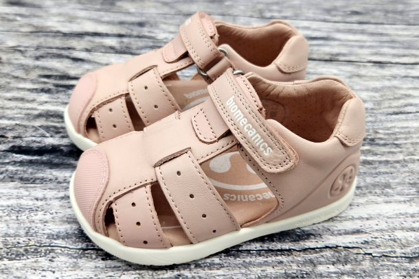 BIOMECANICS - barefootové sandály BASICA ROSA (růžové)