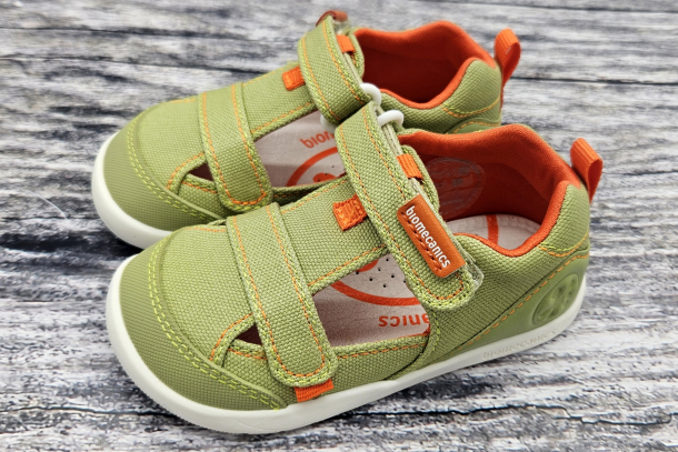 BIOMECANICS - textilní barefootové sandály LONA BASICA VERDE (zelené)