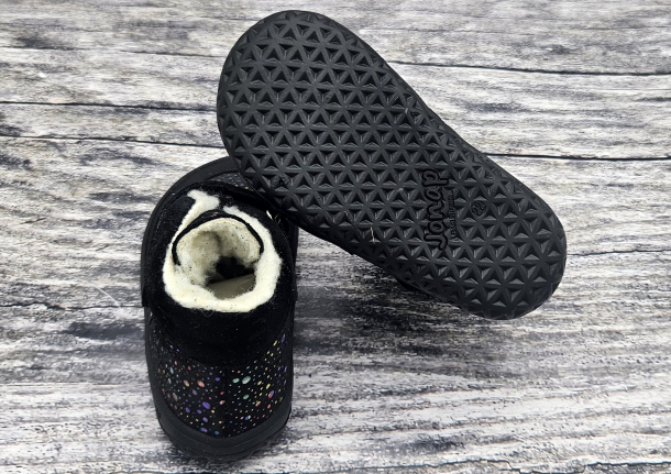 JONAP - kožené zimní boty s membránou JERRY ČERNÁ BUBLINA