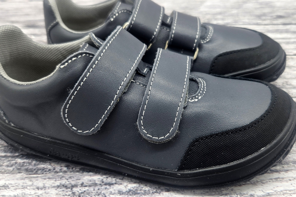 JONAP JAMPI - celoroční NELLA SHARK