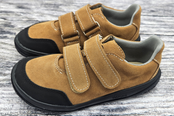 JONAP JAMPI - celoroční NELLA SKOŘIČOVÁ