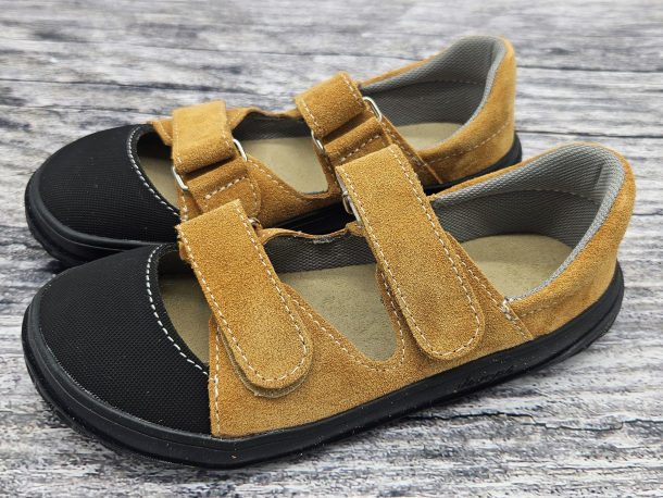 JONAP - barefoot sandálky B21 HOŘČICOVÁ