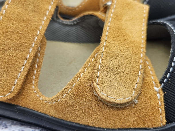 JONAP - barefoot sandálky B21 HOŘČICOVÁ