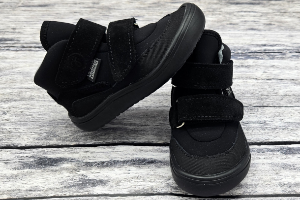 JONAP - celoroční boty s membránou LOOK ČERNÁ
